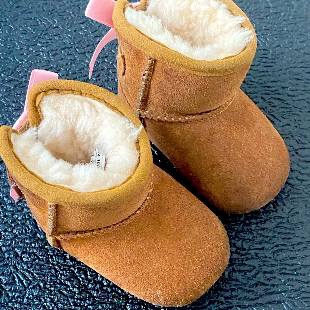 Chestnut Baby UGG- size 1